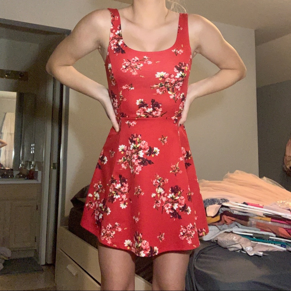 H & M red floral skater dress!!
